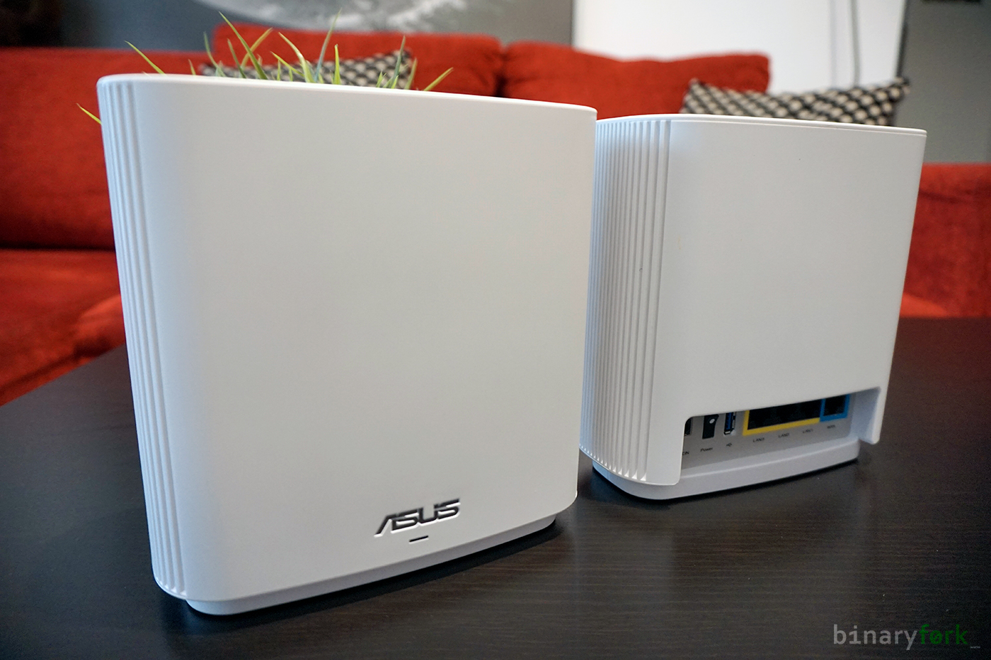 に値下げ！ ASUS ZenWiFi AX (XT8) ホワイト 無線LANルーター - 通販