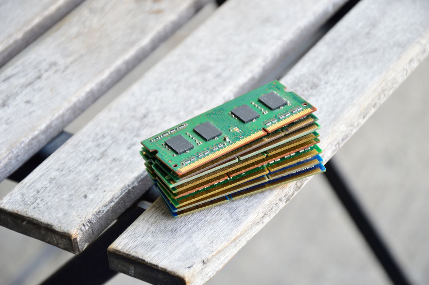 如果你是普通用户，2025 年需要超过 16GB 的内存吗？